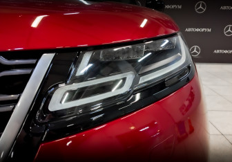 Подержанный автомобиль Land Rover Range Rover Velar 2018 года (17 фото)