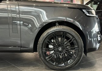 Новый Land Rover Range Rover 2025 (6 фото)