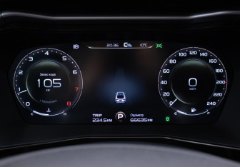 Подержанный автомобиль Geely Tugella 2021 года (11 фото)