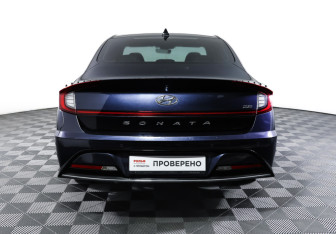 Подержанный автомобиль Hyundai Sonata 2020 года (6 фото)
