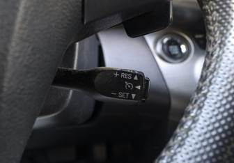 Подержанный автомобиль Toyota RAV4 2010 года (23 фото)