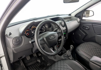 Подержанный автомобиль LADA (ВАЗ) Largus Wagon 2024 года (16 фото)