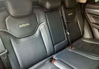 Подержанный автомобиль Haval Jolion 2022 года (12 фото)