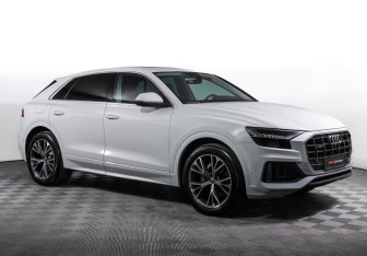 Подержанный автомобиль Audi Q8 2019 года (3 фото)