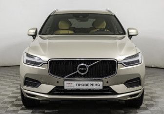 Подержанный автомобиль Volvo XC60 2018 года (2 фото)