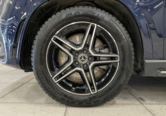 Подержанный автомобиль Mercedes-Benz GLE 2019 года (12 фото)