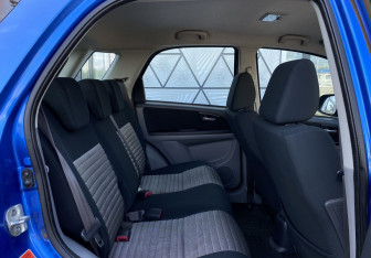 Подержанный автомобиль Suzuki SX4 Hatchback 2009 года (23 фото)