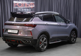 Подержанный автомобиль Geely Coolray 2023 года (5 фото)