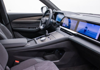 Новый Geely Monjaro 2025 (10 фото)