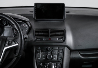 Подержанный автомобиль Opel Meriva 2013 года (13 фото)
