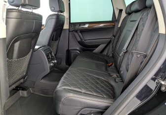 Подержанный автомобиль Volkswagen Touareg 2018 года (18 фото)