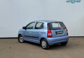 Подержанный автомобиль Kia Picanto 2006 года (6 фото)