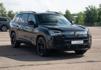 Подержанный автомобиль Volkswagen Teramont 2026 года (3 фото)