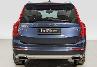 Подержанный автомобиль Volvo XC90 2018 года (6 фото)