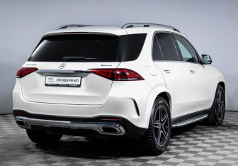 Подержанный автомобиль Mercedes-Benz GLE 2020 года (5 фото)