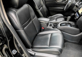 Подержанный автомобиль Nissan X-Trail 2016 года (22 фото)