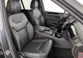 Подержанный автомобиль Mercedes-Benz GLE 2016 года (24 фото)