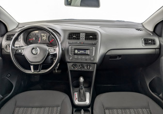 Подержанный автомобиль Volkswagen Polo Sedan 2019 года (14 фото)
