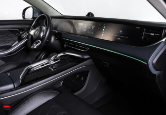 Подержанный автомобиль Voyah Free 2022 года (11 фото)