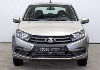 Подержанный автомобиль LADA (ВАЗ) Granta Sedan 2022 года (2 фото)