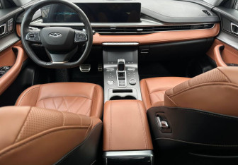 Подержанный автомобиль Chery Tiggo 8 Pro Max 2023 года (11 фото)