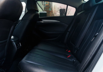 Подержанный автомобиль Mazda 6 Sedan 2021 года (10 фото)