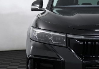 Подержанный автомобиль Voyah Free 2023 года (28 фото)