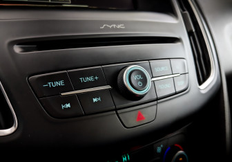 Подержанный автомобиль Ford Focus Hatchback 2016 года (28 фото)