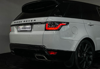 Подержанный автомобиль Land Rover Range Rover Sport 2018 года (22 фото)