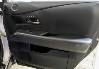 Подержанный автомобиль Lexus RX 2013 года (25 фото)