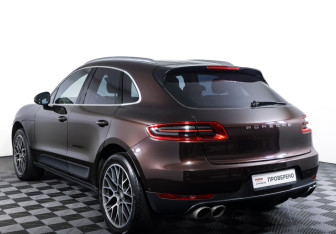 Подержанный автомобиль Porsche Macan 2014 года (7 фото)