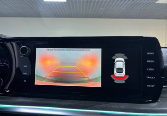 Подержанный автомобиль Kia K5 2020 года (16 фото)