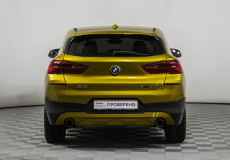 Подержанный автомобиль BMW X2 2018 года (6 фото)