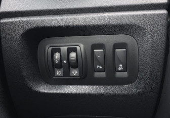 Подержанный автомобиль Renault Kaptur 2017 года (16 фото)