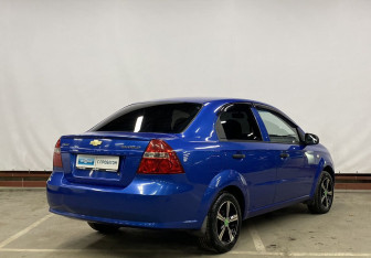 Подержанный автомобиль Chevrolet Aveo Sedan 2008 года (5 фото)