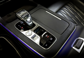 Подержанный автомобиль GAC GS8 2024 года (29 фото)