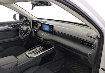 Подержанный автомобиль Haval Jolion 2024 года (11 фото)