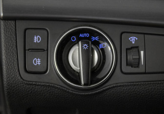 Подержанный автомобиль Hyundai i40 Wagon 2012 года (13 фото)