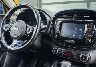 Подержанный автомобиль Kia Soul 2019 года (10 фото)