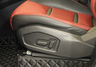 Подержанный автомобиль FAW Bestune T77 2022 года (18 фото)