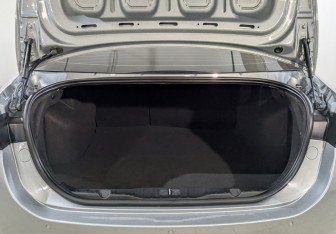 Подержанный автомобиль Kaiyi E5 2023 года (17 фото)