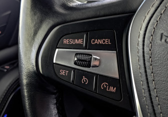 Подержанный автомобиль BMW X5 2019 года (29 фото)