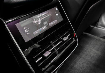 Подержанный автомобиль Voyah Free 2024 года (32 фото)