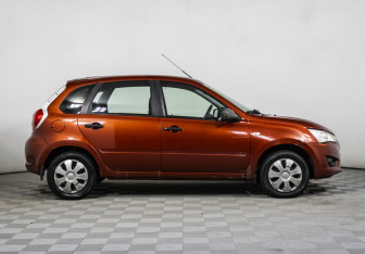 Подержанный автомобиль Datsun mi-DO 2015 года (4 фото)