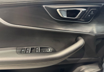 Подержанный автомобиль Chery Tiggo 8 2021 года (18 фото)