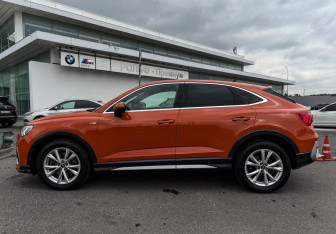Подержанный автомобиль Audi Q3 Sportback 2021 года (8 фото)