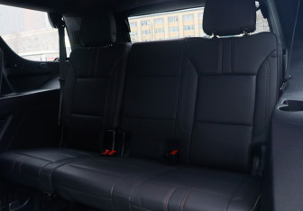 Подержанный автомобиль Chevrolet Tahoe 2024 года (11 фото)