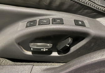 Подержанный автомобиль Volvo XC70 2008 года (18 фото)