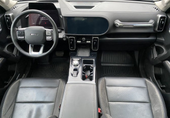 Подержанный автомобиль Haval Dargo 2023 года (10 фото)