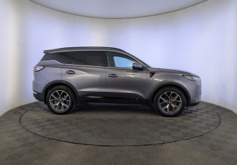 Подержанный автомобиль Chery Tiggo 7 Pro Max 2024 года (4 фото)